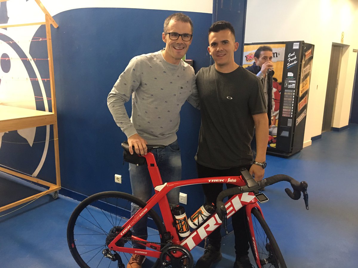 luiszarcoDH's tweet photo. Estudiando Director Deportivo Nivel III en Madrid, tuve el placer de conocer a Markel Irizar. 👌🏻 https://t.co/pkoh4s0ihA