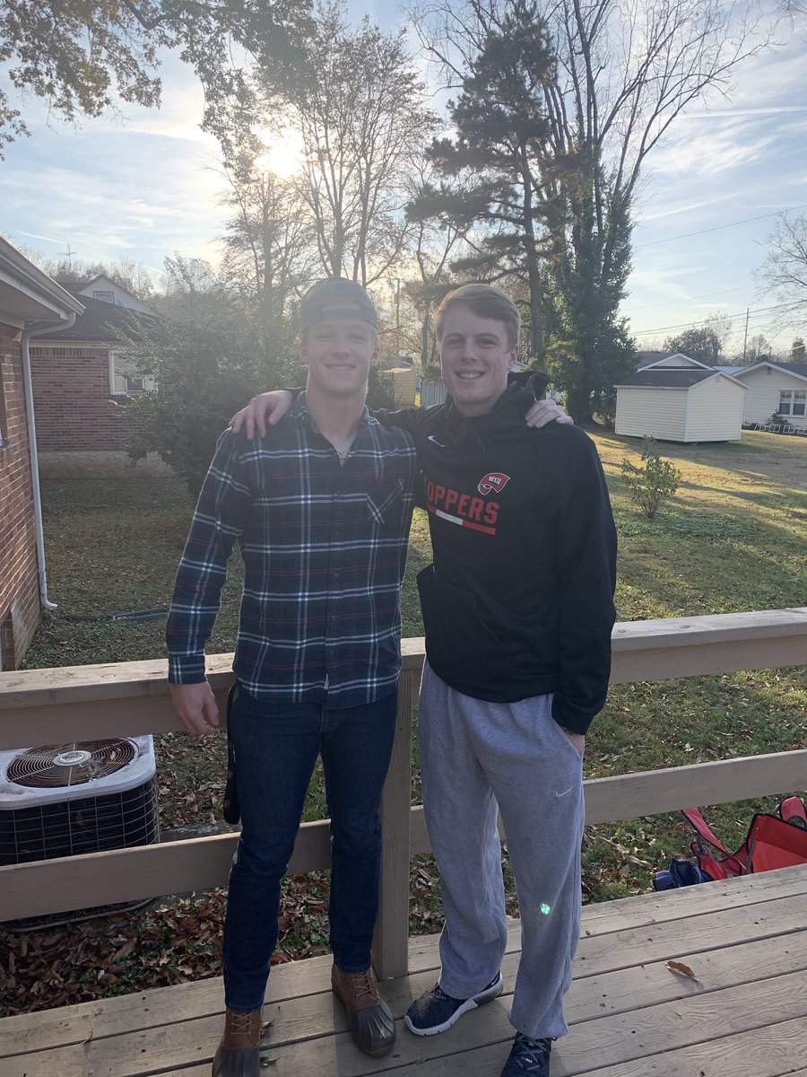 hunter48evans's tweet photo. Great to have a friend like @Bailey_Sutton3 to look up to on the hill!! #WKUTopCare @DWilsonATC https://t.co/nUG7WnXXzs