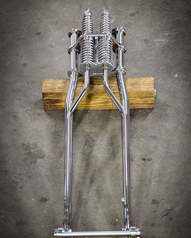 faith_forgotten's tweet photo. Another long springer headed to NY for @chaoscycle 
Repeat business is always awesome.  When it comes from a talented builder that you respect it’s just that much more rewarding! #faithforgottenchoppers #tootiredtohashtag https://t.co/dahZBmpQtW https://t.co/gKDCGHGYci