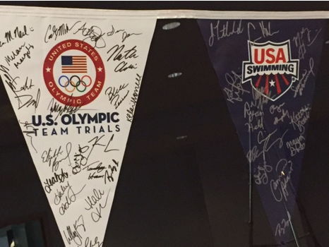 SwimFoundation's tweet photo. Find perfect gifts for the swimmer in your life at our Golden Goggle Awards Silent Auction! #GoldenGoggles

Bid Now! : https://t.co/rf3GdY2ADy https://t.co/baVO8i45fJ