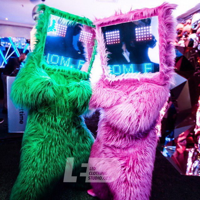 LED_clothing's tweet photo. 🛸 Good hair doesn't stay home on a Saturday.
#ledshow #leddancers #ledpixel #ledoutfit #ledcostume #ledsuit #burningman #entertainment #gogodancer #ledclothing #showproduction #partyoutfit #lightupcostume #freakshow #ledcostumes #ravecostume #partycostume #chewbaccacostume https://t.co/fti1CJVIJO