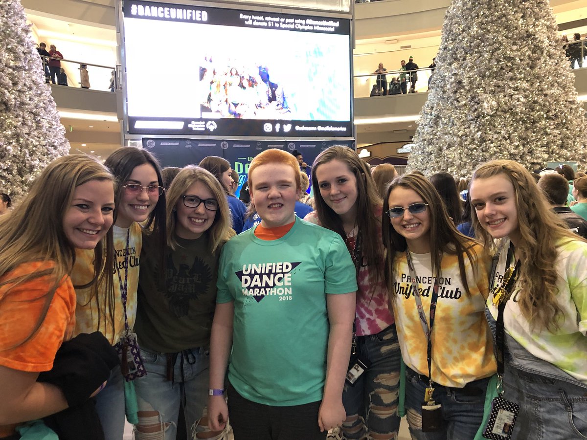 UnifiedPHS's tweet photo. Having a blast at the Unified Dance Marathon! Thanks to all who donated! #danceunified https://t.co/drt1fhbpWm