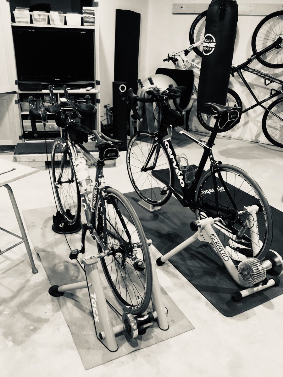 Dianamdimar's tweet photo. Day 1/7 of #mylifeinblackandwhite no humans no explanation. Challenged by ⁦@AnissaElabbas . https://t.co/zTNnejv993