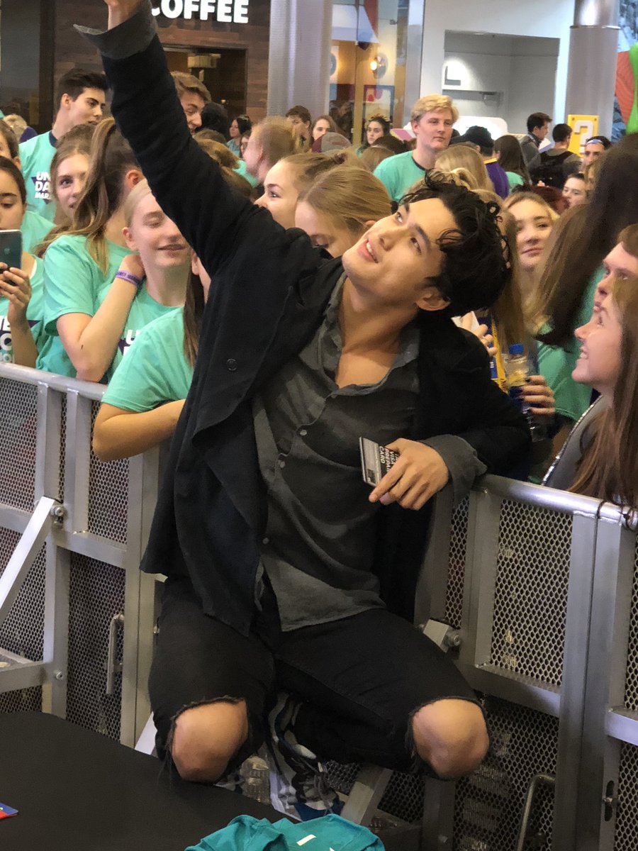 PamOeffler's tweet photo. #charlesmelton #danceunified https://t.co/CMlcqlNjRX