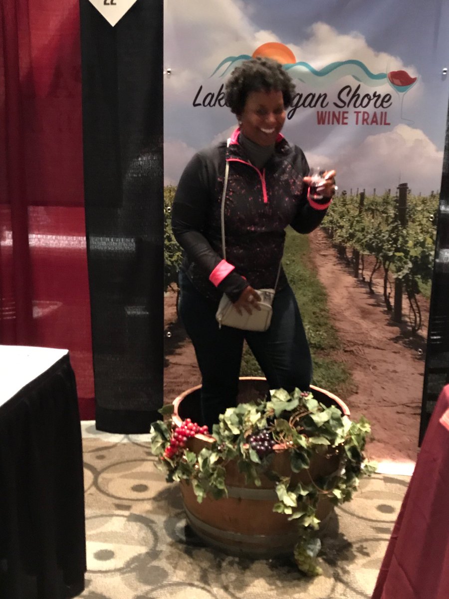 Michigan Wine Trail tweet media