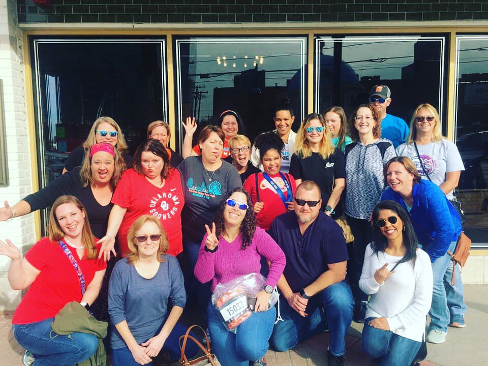 FatToFinish's tweet photo. Good Luck to our #FFTFL #TribeMembers taking on the @route66marathon tomorrow!! We love seeing our Tribe meeting in person. Itโs amazing what sense of community is fostered in our free Facebook group. PM us for more details. #TribePride #runchat https://t.co/gBDNWoDmEs