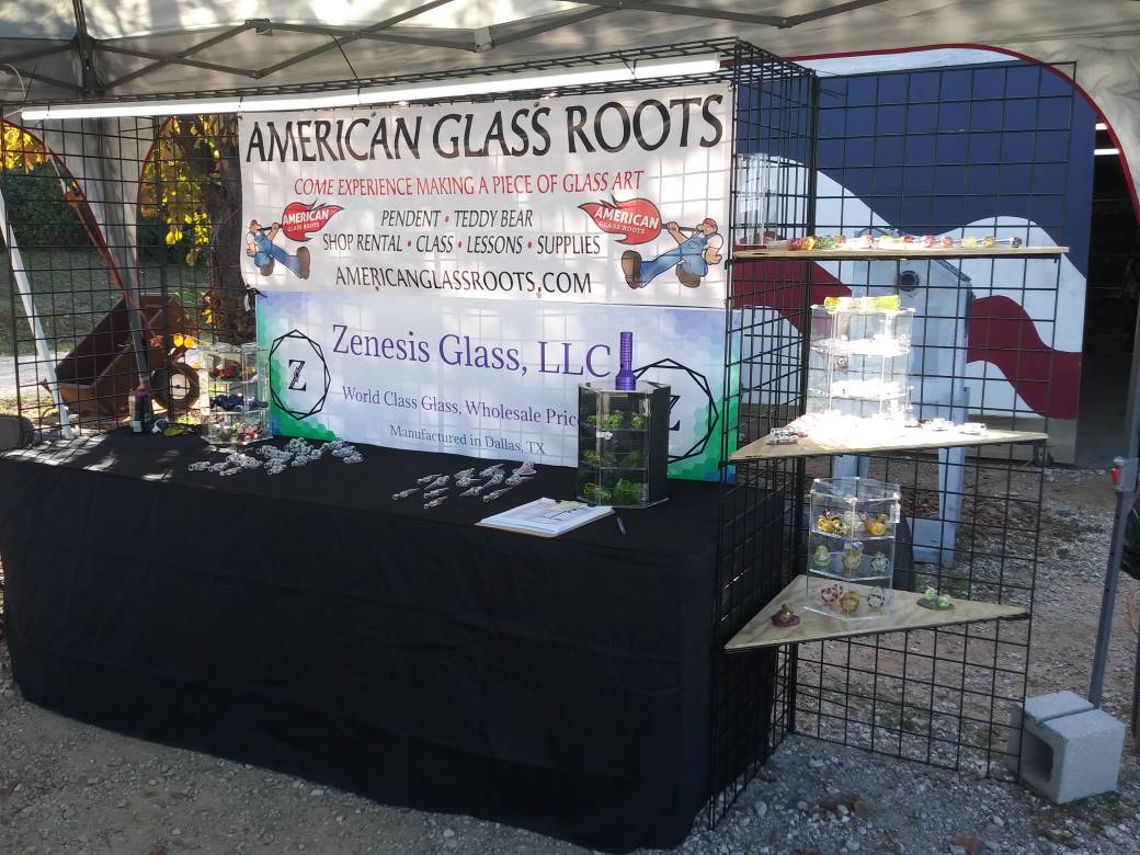 ZenesisGlass's tweet photo. Attending #Borocon 2018 
#LovelyWeather
...
Sharing is Caring Thanks #AGR and #Pandemic 
...
#ZenesisGlass #WIN #TXGlassblowers
... https://t.co/7pnNIEpHhA