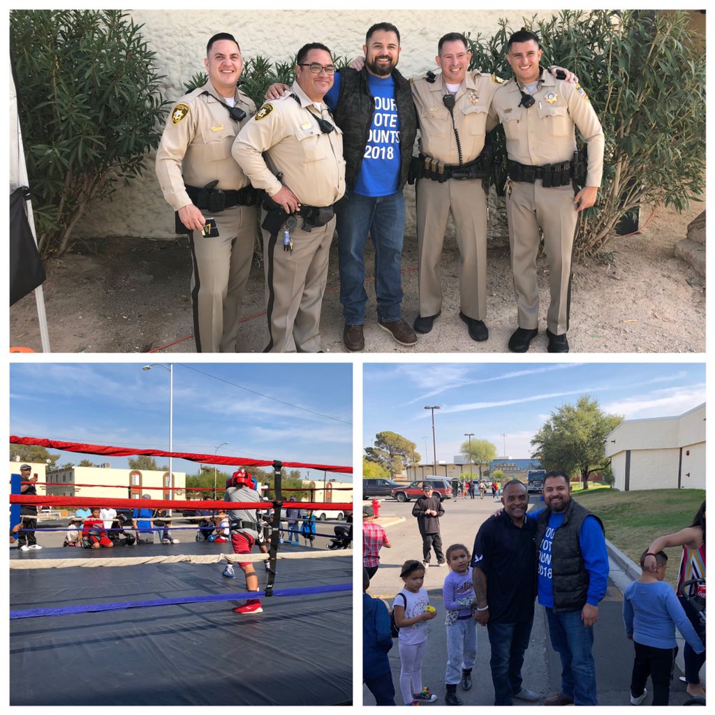 MHernandez_LV's tweet photo. Had a great time at the @LVMPD Giving Thanks #BlockParty Event!
Thank you to the #SpringValleyAreaCommand for always supporting the #community. https://t.co/e1Ki3nuVGY