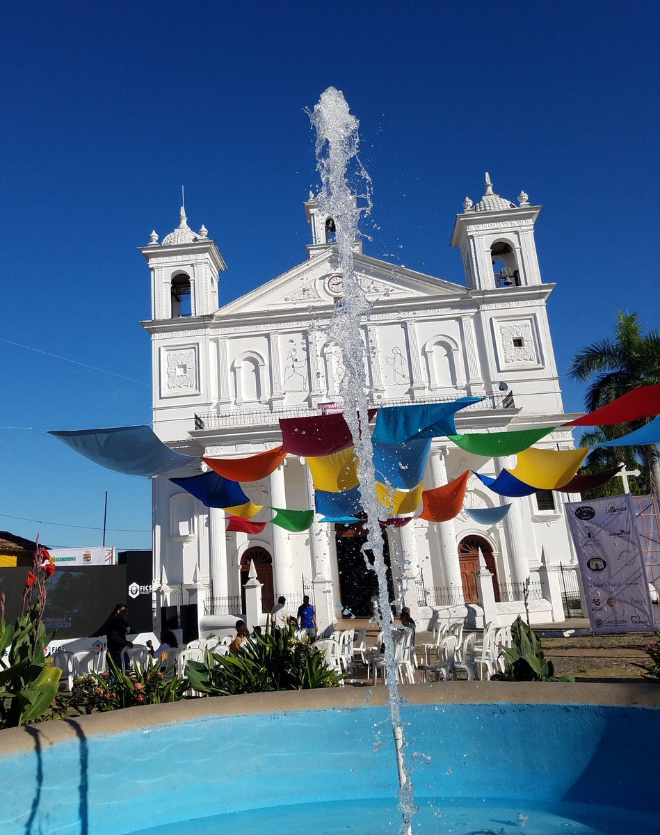 FestivalFics's tweet photo. #Suchitoto #Fics2018 
.
#Hoy noche de gala presenta:
Yo no me llamo Rubén Blades
.
...No te lo pierdas... https://t.co/elVOYhetmW