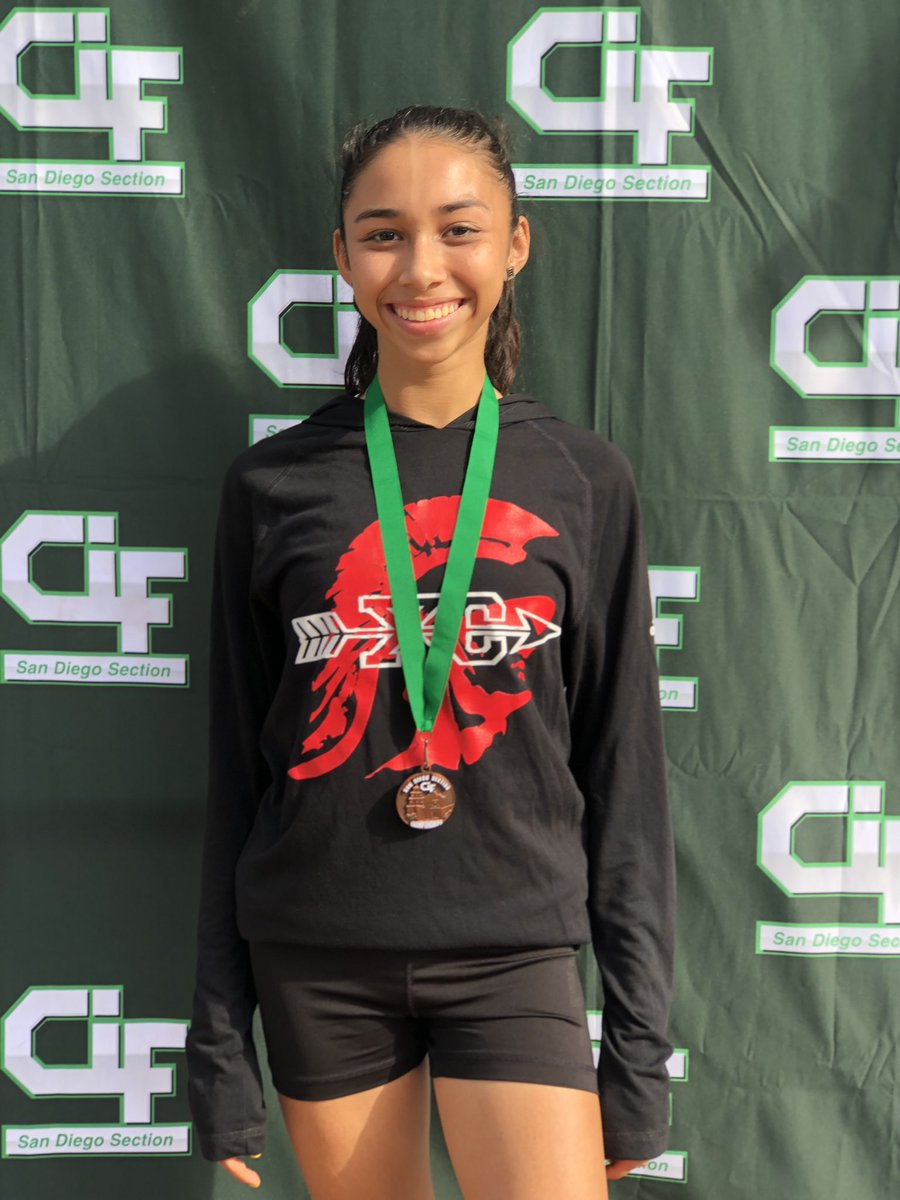 cristinadezz's tweet photo. Emotional day!!! Our boys and girls team capping off their season with an impressive run this afternoon! Individually Estela Bustillos finished 7th overall in D3 and punched her ticket to the CA State Championships in Fresno next weekend!! #StateBound #CPXC https://t.co/PLX6UUHqmn