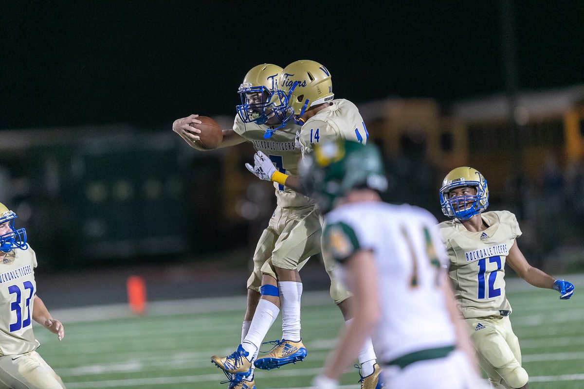 storeytime00's tweet image. Today was the last time I get to suit up with my brothers, it truly was a good season with everyone. Thank you to all my coaches for shaping me into the person I am today. I appreciate everything. Until next time fellas #7out