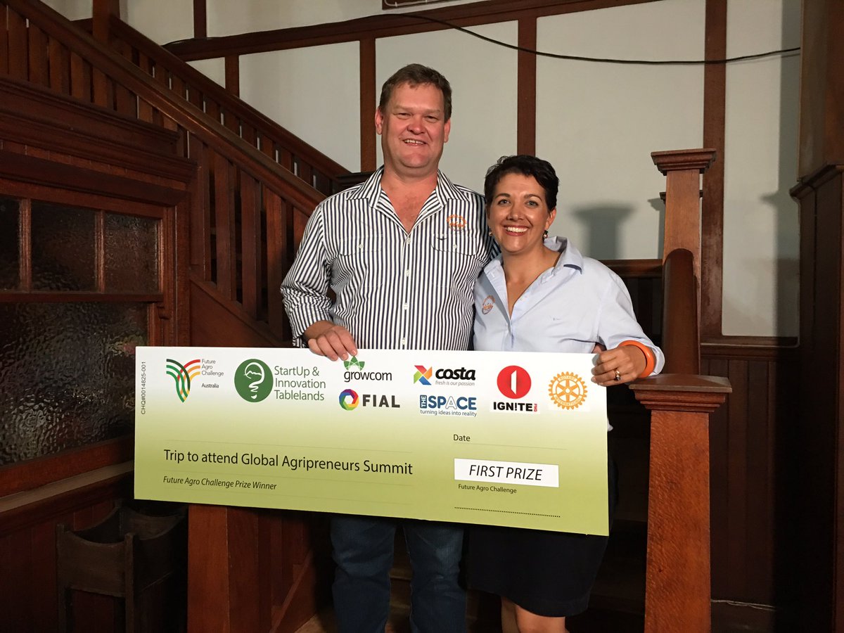FACAustralia's tweet photo. Congratulations @SwarmFarm @FACAustralia winners for 2018 👏👏 #fac2018 #agtech #regionalinnovation https://t.co/C1zx19QkH3