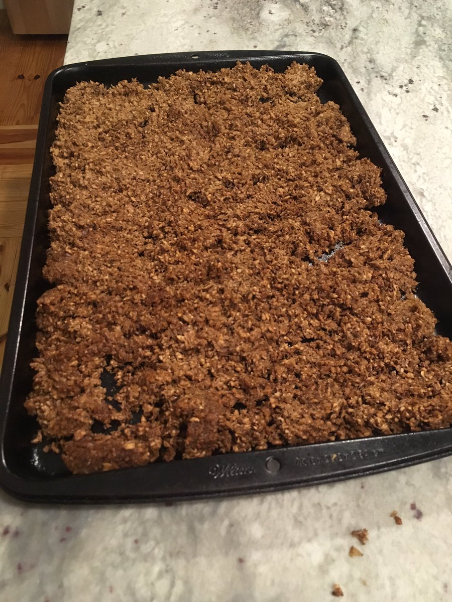 RSchmidtBrewing's tweet photo. Preparing spent grains for drying to make flower for a Thanksgiving. #homebrew #spentgrains #homebrewer https://t.co/0DuGpCDl1A