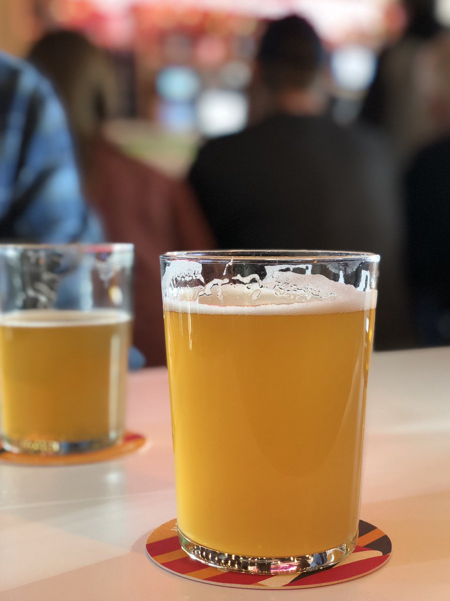 UrbanCrawlYYC's tweet photo. Well, it might just be beer o’clock...! @EightyEightBrew 🍺 https://t.co/yFJqCHO69Z