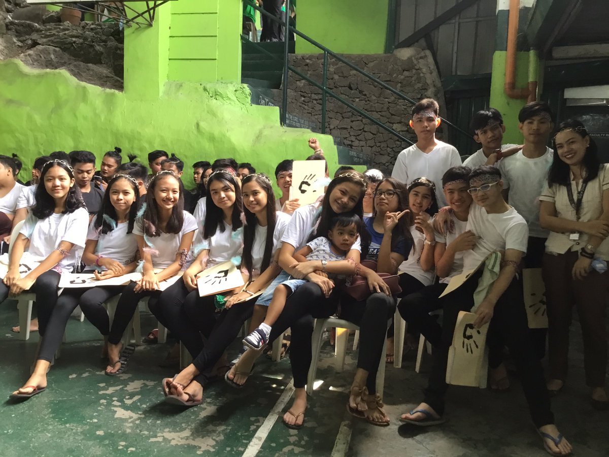 LadymaLen1025's tweet photo. #Bookweek2018 https://t.co/qvqncu2gwu