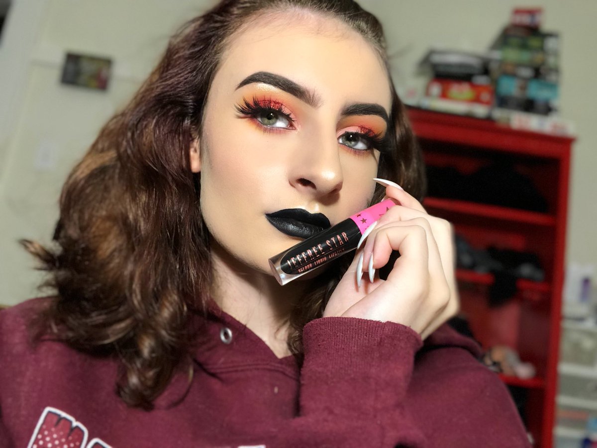 bonedaddyy2_0's tweet photo. I really love the @JeffreeStar velour liquid lipsticks they go on so smooth and are so pigmented and retail for $18 on the jeffree star cosmetics website the shade I have on in this picture is weirdo it’s my go to black lipstick I’m in love with it!!! https://t.co/6y94UeioU3