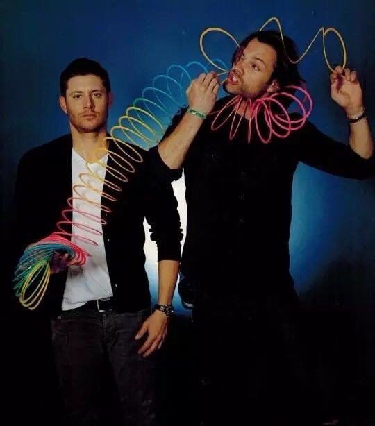 LolaGreenTFW's tweet photo. @SlusanSusan ๐๐๐๐
Things I love about the moose
Yeah next number: his dorkness
#SquirrelWin https://t.co/RAwrMy7gcC