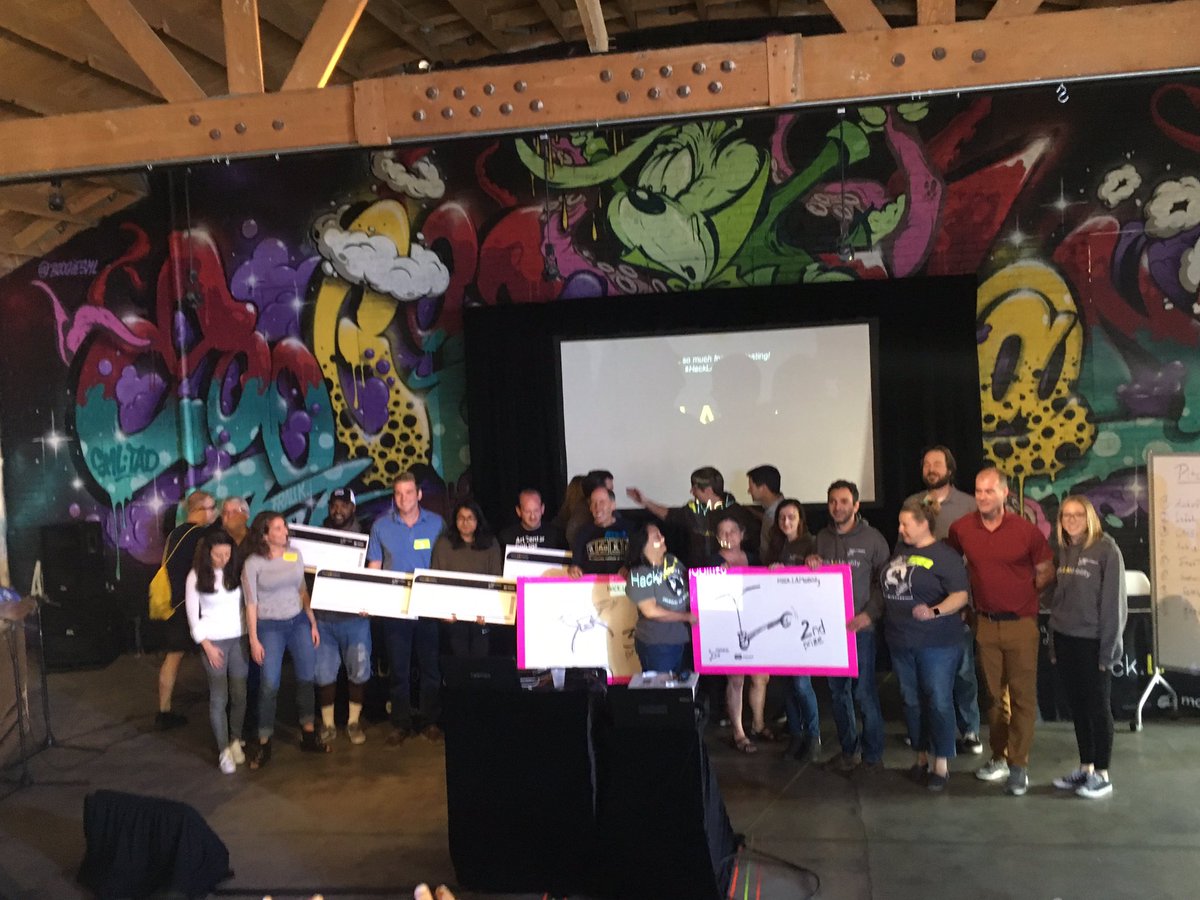 Congratulations to the Goodmoov team, first prize winner of the Hack.4Mobility 24-hour hackathon in partnership with <a href="/moovelUS/">moovel North America</a> and @DigitalLife_DAI. Goodmoov’s pitch was about finding hotspots in traffic and working collectively to fix congestion. <a href="/WSR4MYR/">Revell Bell</a> <a href="/artcenteredu/">ArtCenter College of Design</a>