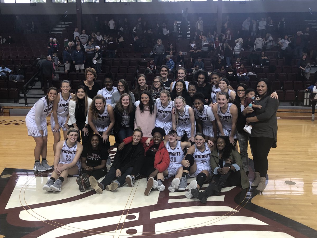 BellarmineAlum's tweet photo. The women's basketball team piled up its highest point total in the @chancedugan era in racing to a 102-73 victory over Central State on Alumnae Day. Welcome home, Knights! https://t.co/zEiptTAN4G