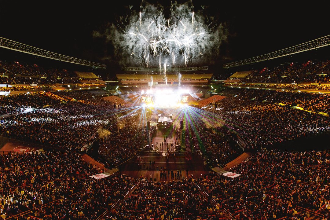 AAYBrunoMars's tweet photo. 📷 brunomars: 🙏😯🤪🙌 #Hooligans https://t.co/iyPN6EEl5u
