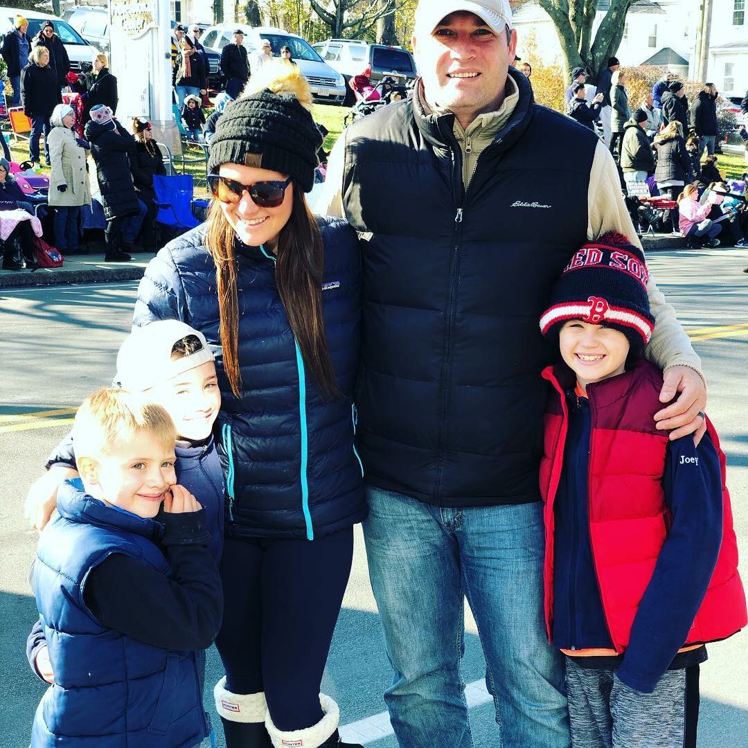 JoeTruschelli's tweet photo. An enjoyable day at the @TownofPlymouth Thanksgiving Parade.  #americashometown https://t.co/c1PrsPv3ZC