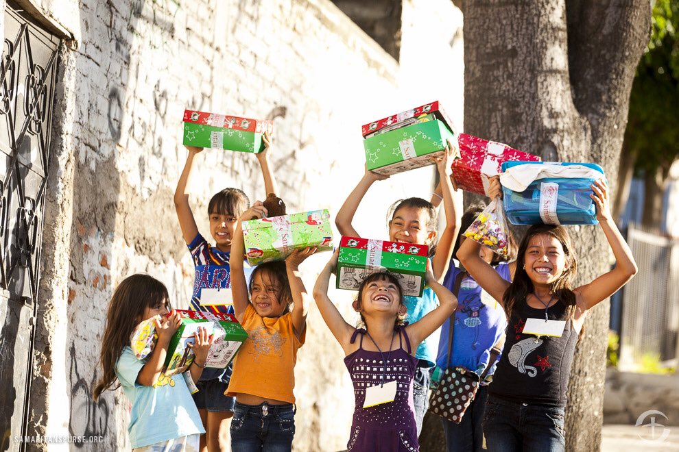 adavillechurch's tweet image. Tomorrow is #OperationChristmasChild Collection Sunday at #Adaville Bring your shoebox packed full with ❤️ ❤️❤️❤️ Send the gospel to kids all around the world. 👏🏻🙏🏻