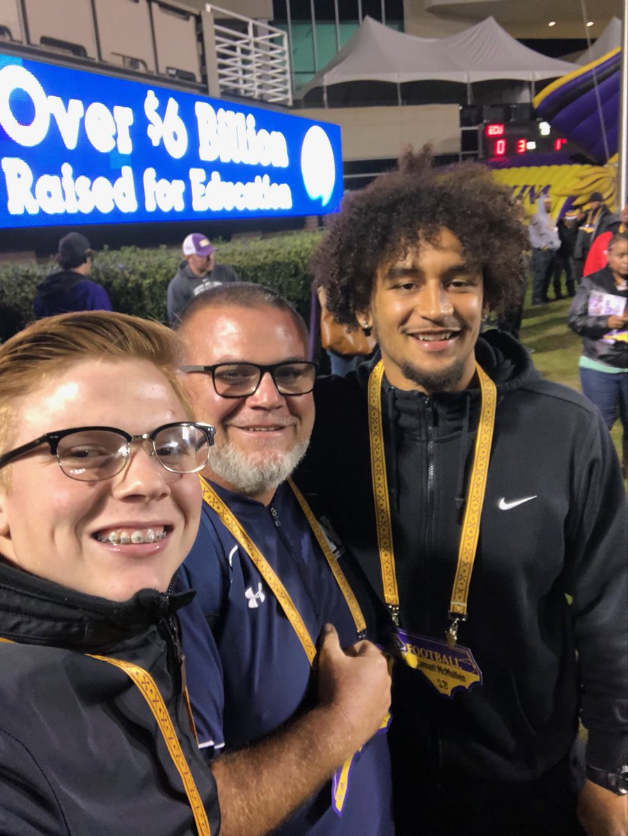 Look who we ran into at ECU ⁦<a href="/JDNsports/">Chris Miller</a>⁩ ⁦<a href="/BrianNorth4/">Brian North WCTI</a>⁩ ⁦<a href="/ArielEpstein/">Ariel Epstein</a>⁩