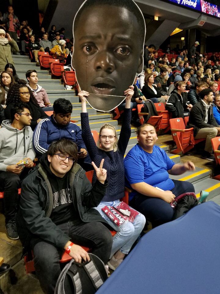 MLA_UIC_'s tweet photo. Big thank you to everyone who came out to support the Flames men’s basketball team in their overtime victory over William &amp; Mary!
.
#uic #uicflames #mla #management #leadership https://t.co/nXCOv0ty7n