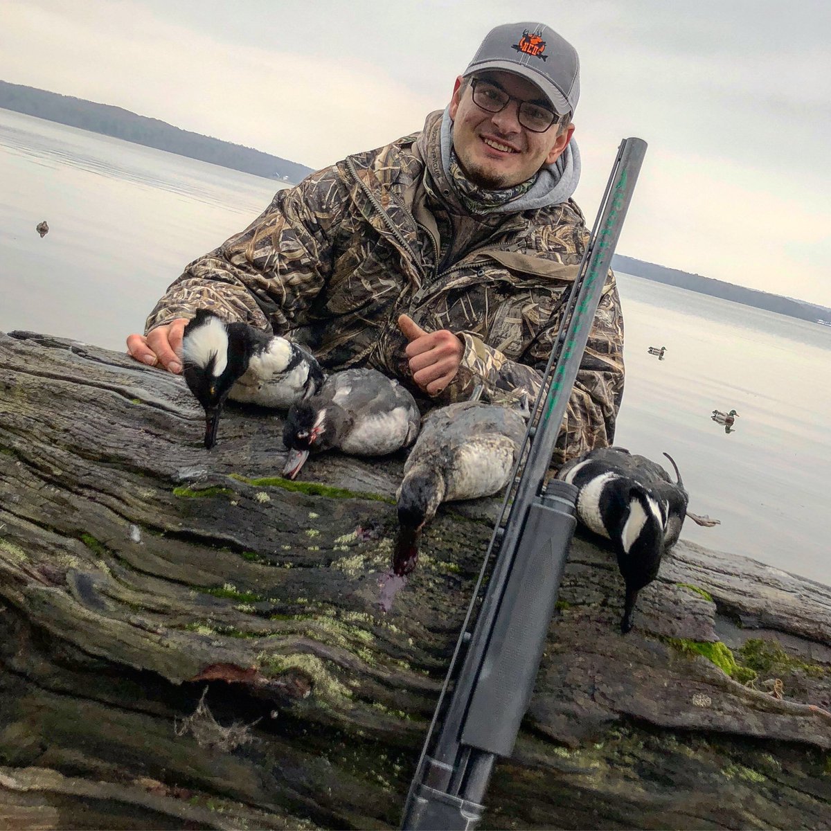 nimicreek's tweet photo. Had a blast laying the smack down on a few divers today ! Hope we can stay on en while they’re still here ! #hunt #trap #fish #nimicreek #duckhunting #ducksunlimited #divingducks #swampthing #swampassassin #like #like4like #follow4follow #followforfollow #likeforlike #outdoors https://t.co/H5p8hR6v8r