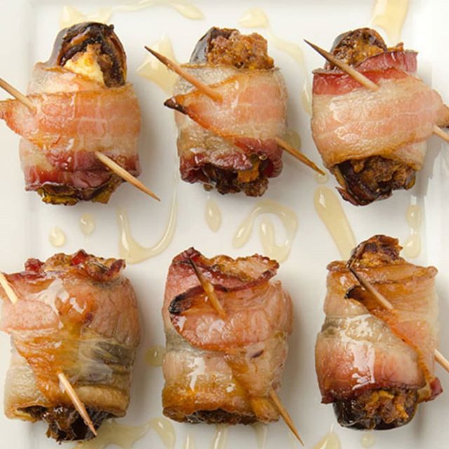 These appetizers combine three of our favorite things: Chorizo, #bacon, and goat cheese. What are your favorite appetizers to serve on #Thanksgiving Day? ift.tt/2BeWE6b
