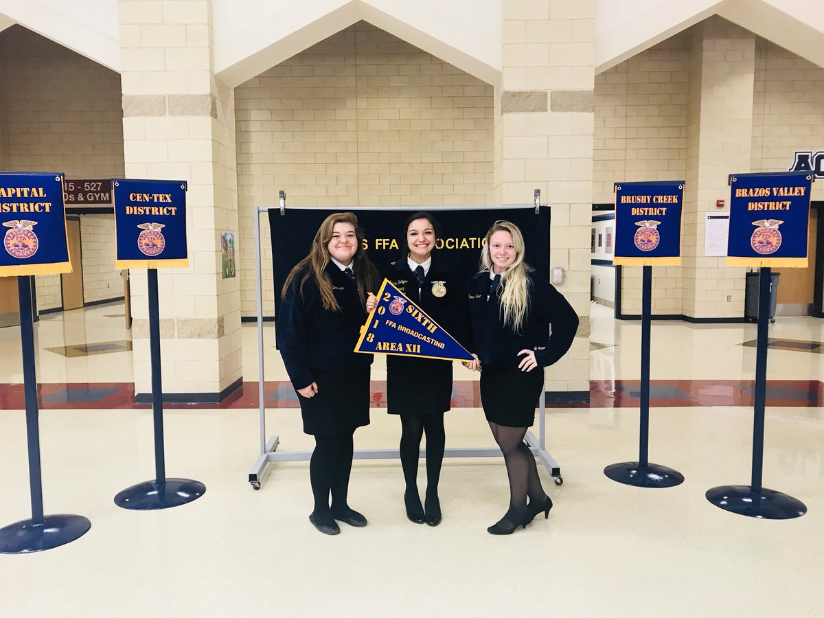 glenn_ffa's tweet photo. GREAT DAY at the Area 12 LDES!! Radio broadcasting (Alexis Bolliger, Shyanne Duckett, Nicole Dominick)placed 6th and brought home our 1st Area banner. Senior creed (Brinn Vinklarek)placed 2nd and is ADVANCING TO THE STATE CONTEST in Huntsville!!! @LeanderISD_CTE #gritplus3 https://t.co/NuD9NolmFK
