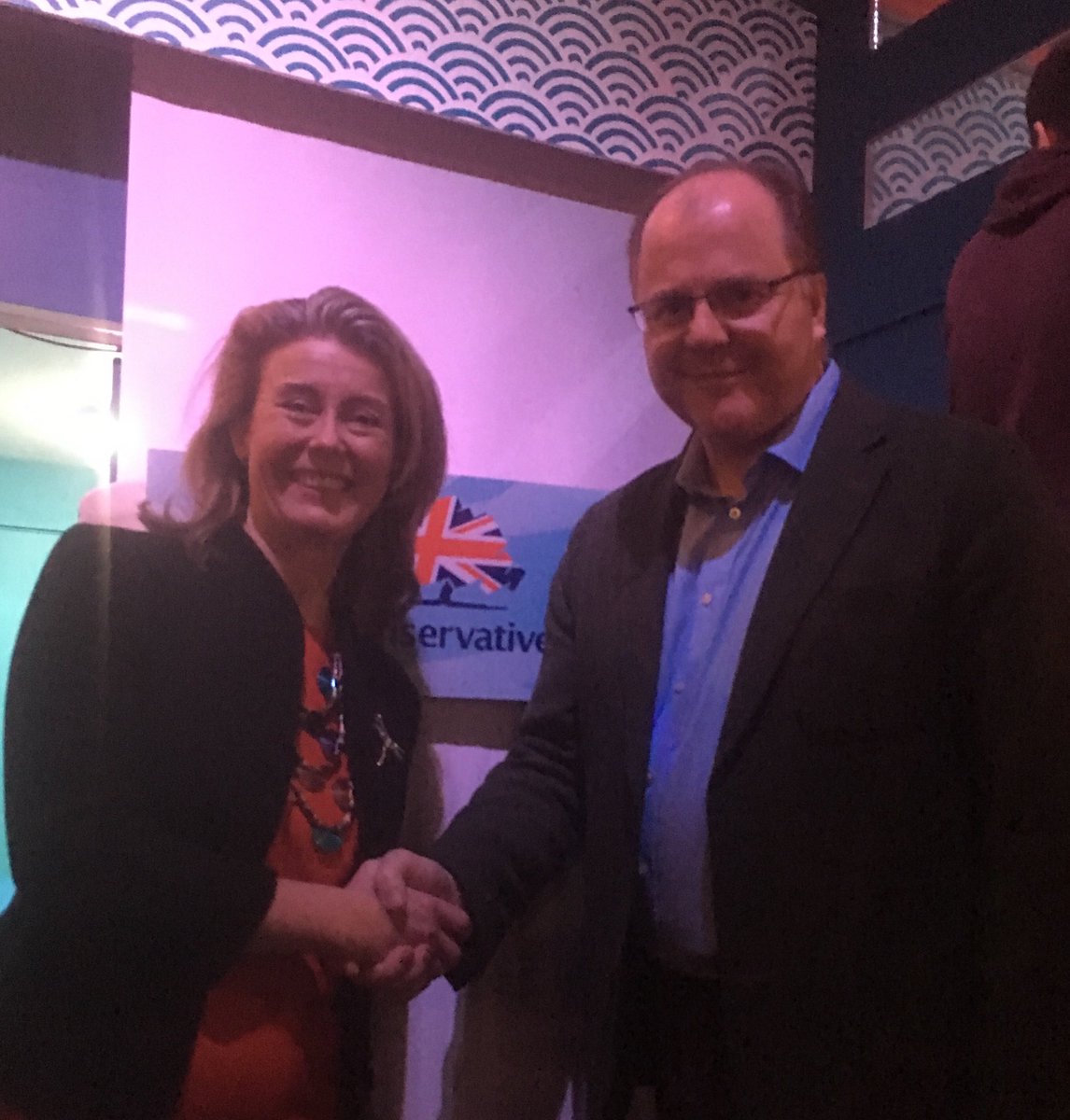 Anna_Firth's tweet photo. With the amazing ⁦@GeorgeFreemanMP⁩ - intellectual powerhouse &amp; ⁦@Conservatives⁩ policy heavyweight - party &amp; candidates lucky to have him ⁦@KentTories⁩ #KentWeCan ⁦@7oaksTories⁩ 
#askhertostand #askhertospeak https://t.co/n6z4TZhw8J