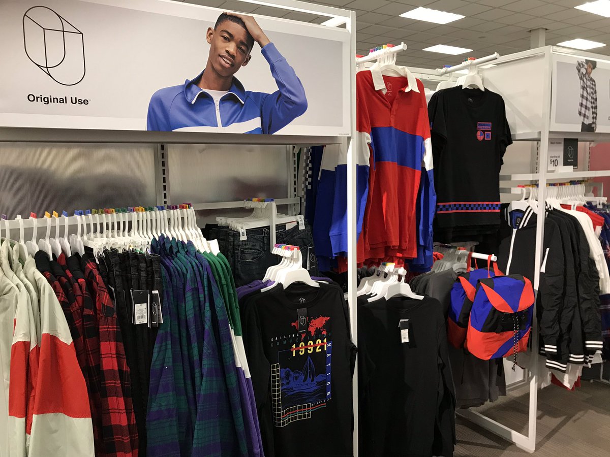 Lisa Kremer tweet media