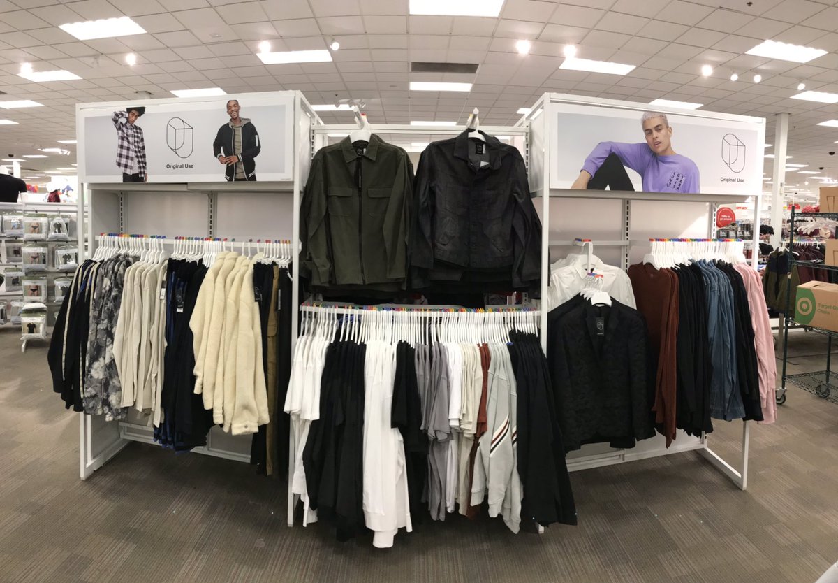 Lisa Kremer tweet media