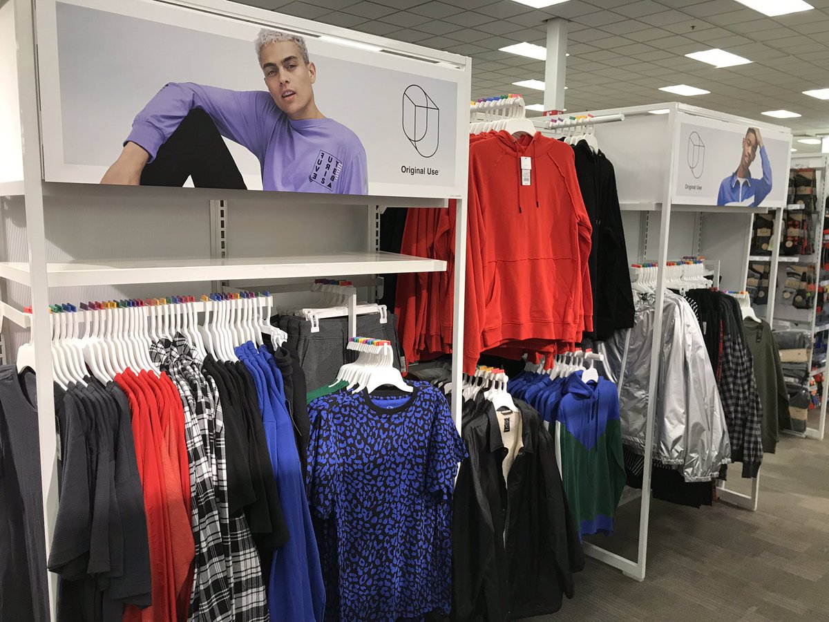 Lisa Kremer tweet media