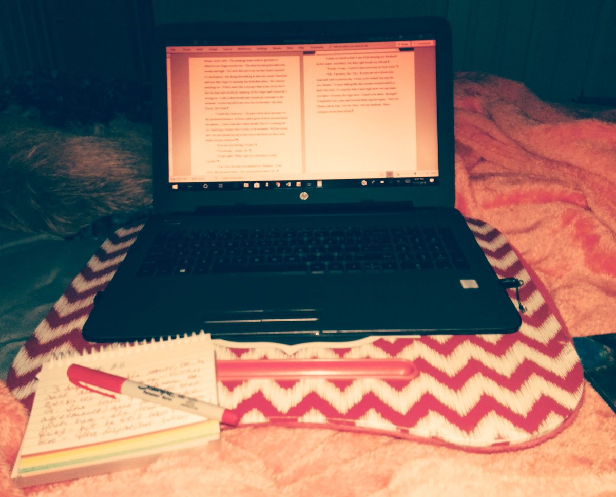 EllaShawn0215's tweet photo. After an hour of #hotyoga with @reesie_820, a Luke warm shower, a couple hours of #recovery, and two episodes of #TheBodyguard; I'm #cozy in my bed ready to #write. #NaNoWriMo18 #amwriting #amwritingromance #StayEnchanted #finishstrong https://t.co/OgXtUqeome