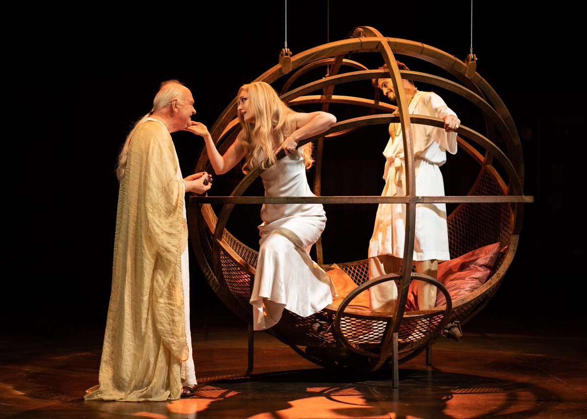 1623theatre's tweet photo. Thrilled that @TheRSC is representing people of colour, D/deaf, LGBT+ and older people in its casting of #RSCTroilus, which we saw on its last day today. An anarchic blast of a show with great acting, gorgeous designs and experimental percussion. 🎭💖🥁 #progress #1623inspiration https://t.co/5f3S59zn2U