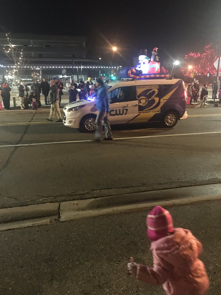 NotJeffPorter's tweet image. NJP out here reppin BC parade. Weather couldn’t be better #weather #wwmt #BC #wheresjeff