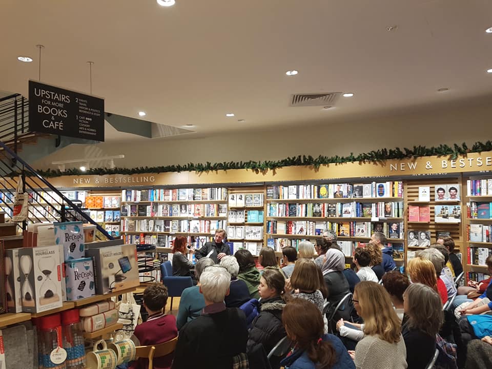 philipreeve1's tweet photo. Thanks to @silvanhistorian, @waterstonesex and everyone who came along tonight! Pics by Pik Rawlings. #exeterlitfest (Check out @silvanhistorian's books here: https://t.co/2g4AWDNP6Y) https://t.co/HP4ivlx6wo