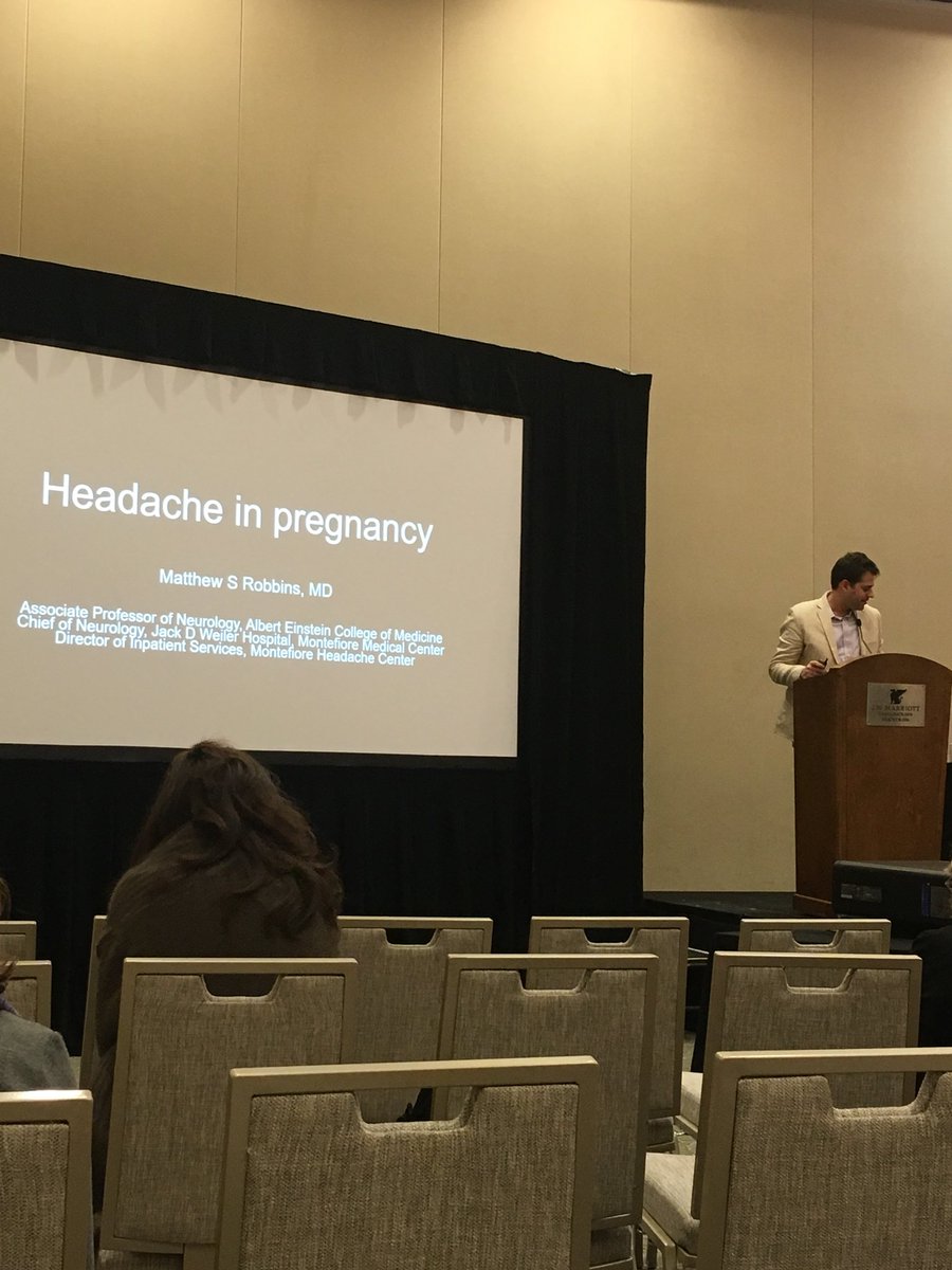 jkiarashiMD's tweet photo. Another riveting talk by the one and only Dr. Matthew Robbins! #monteproud #AHS2018 #scottsdale #headacheinpregnancy https://t.co/A6uwnBWBCU