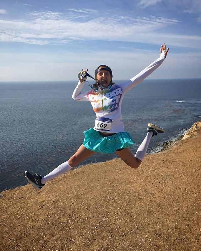 CarleeMcDot's tweet photo. The rolling hills definitely make you earn the finish line at the Palos Verdes @laceuprunning Half Marathon, but those views tho... #LexusLaceUp #WeRunSoCal https://t.co/PzRXmnv2Hp https://t.co/Uh9F9wtGiy