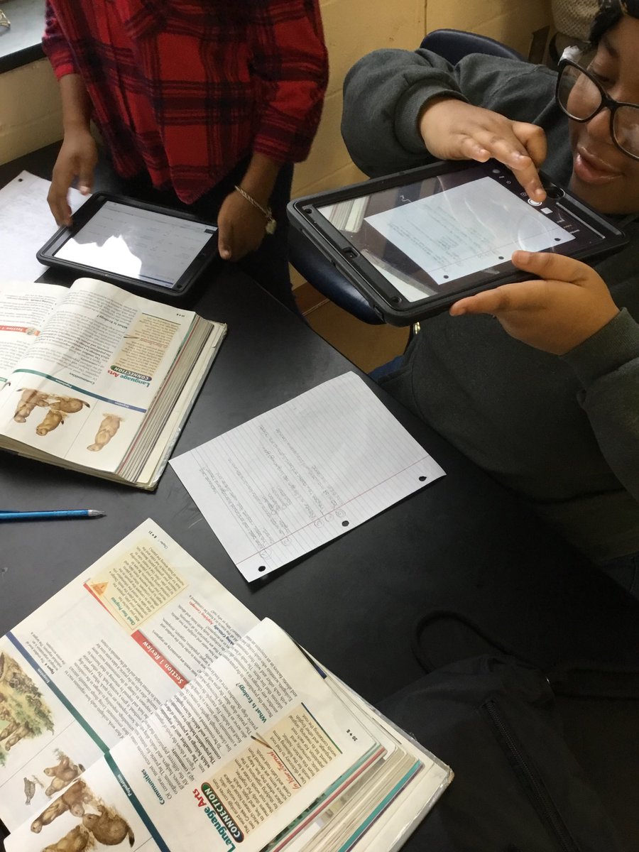 krivskyscience2's tweet photo. ⁦@dpvils⁩ 
Ss learning digital skills using iPads to hand in assignments on PowerSchool learning where they are learning using a personalized pathway at their pace.
#blendedlearning
#student-centered
#studentpace
#engaged
⁦@Falcons_NWMS⁩ https://t.co/ZmNLUNGncB