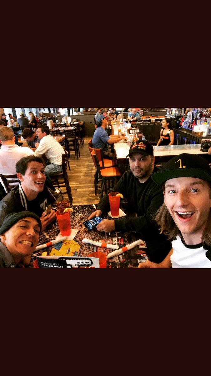 Drew2C's tweet photo. Idk them personally, but these are My 4 favorite comedians..plus2
@jeremiahstandup @mostlysorry @redban @TonyHinchcliffe and I gotta add @MalcolmHatchett and my boy @pattyregan
#killtony #killjeremiah #SBD https://t.co/oDittEKaIG