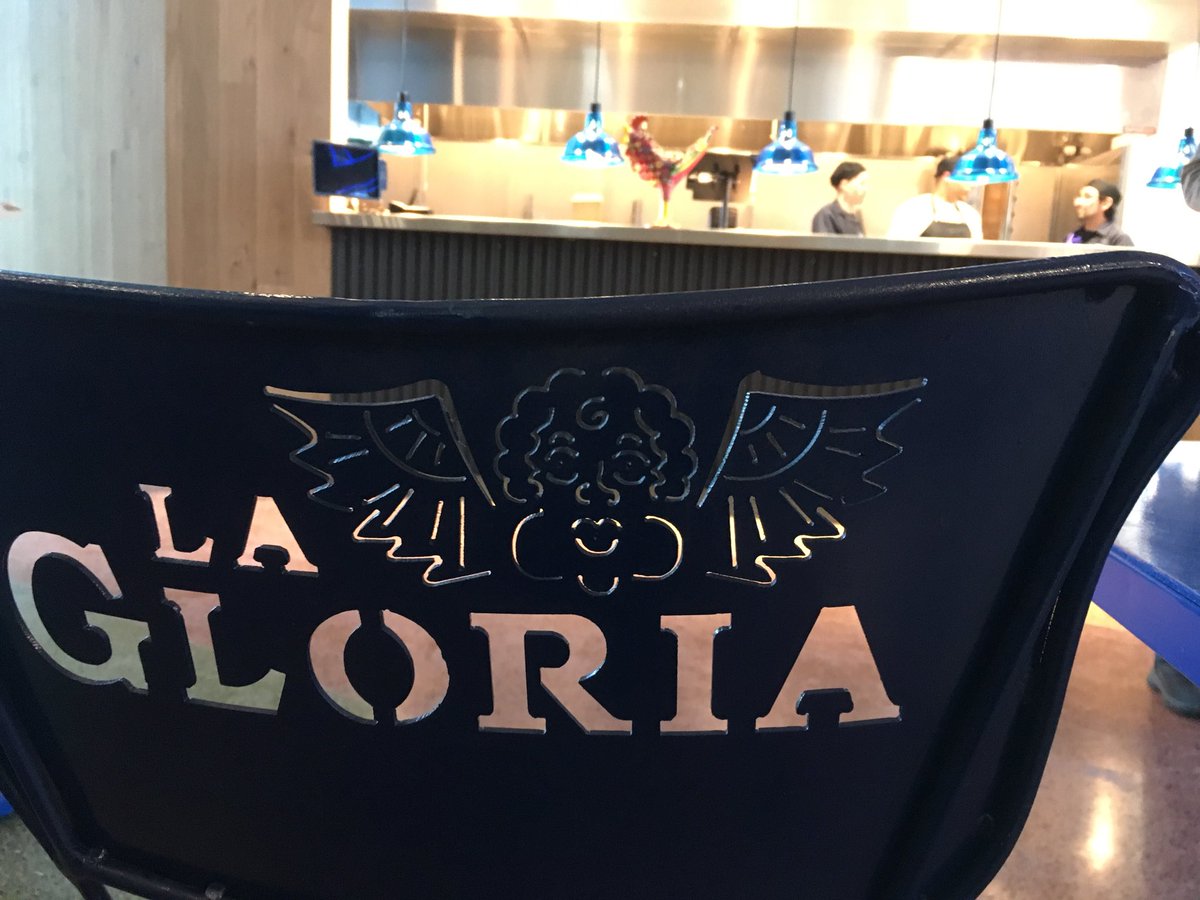 naturenut7's tweet photo. T-minus one day and #LaGloria and #Burgerteca at the AT&T Center will be open. #SASpurs #checkitout #GoSpursGo #NBA https://t.co/utyRWiR6h5