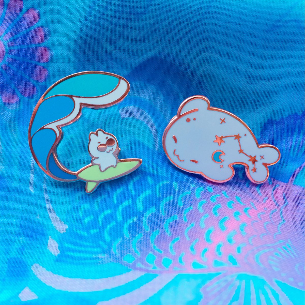 ieafysapien's tweet photo. GIVEAWAY TIME 🌸🌸🌸
RT to enter, there will be 20(!) winners. Each winner can choose one of two pins. International, ends in 48 hours, goodluck and thank you! 💕 https://t.co/7kpjTkhu7S