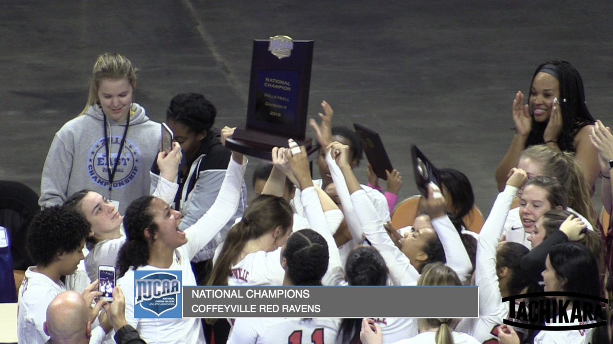 NJCAANetwork's tweet photo. Your 2018 NJCAA DII Volleyball National Champions, the Coffeyville Red Ravens! Congrats to the back to back national champions! https://t.co/BYDSXOTO4s
