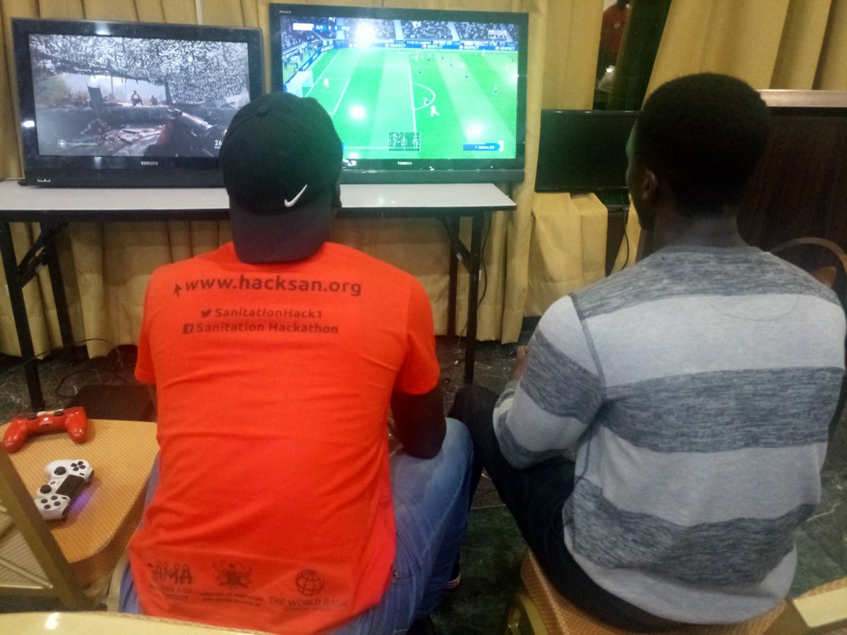 backslash_gh's tweet photo. All work and no play makes one a dull hacker... A short gaming break🎮
@SanitationHack1 
#hacksan
@ebaidoo79 https://t.co/9gXjFqoWfV
