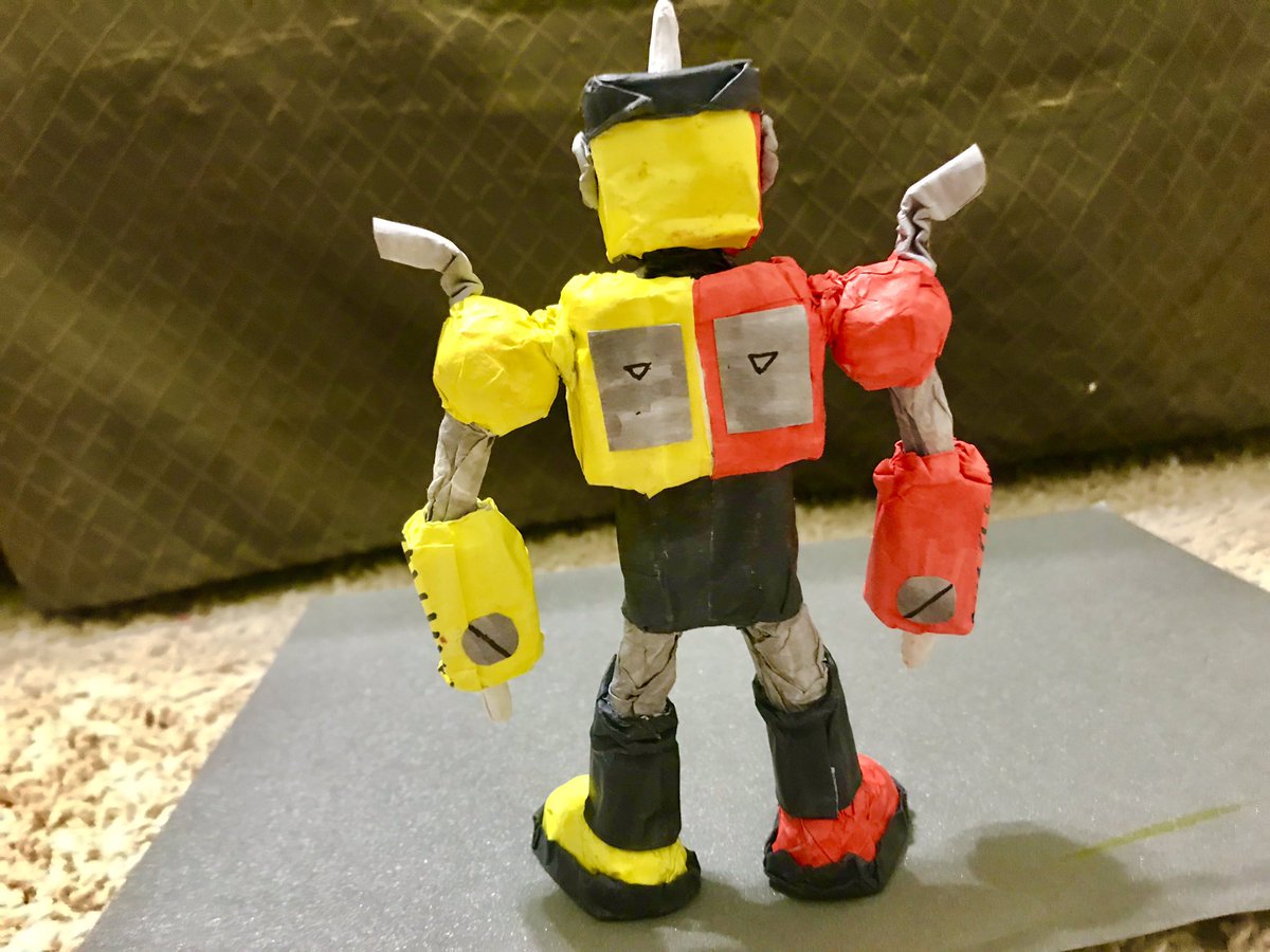 FireRed95022466's tweet photo. #ロックマン #Megaman #megaman11 #artsandcrafts #Impactman
Made impact man today. https://t.co/lyE9yXZSzO