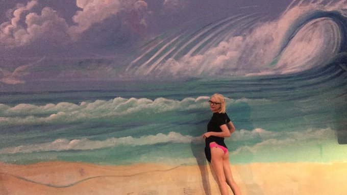 The beach was a blast! Adventures with @alicepinksworld is my favorite 😘😘😘 https://t.co/4icRohK9tw<a class="tags" href="/tag/alicepinksworld">@alicepinksworld</a>