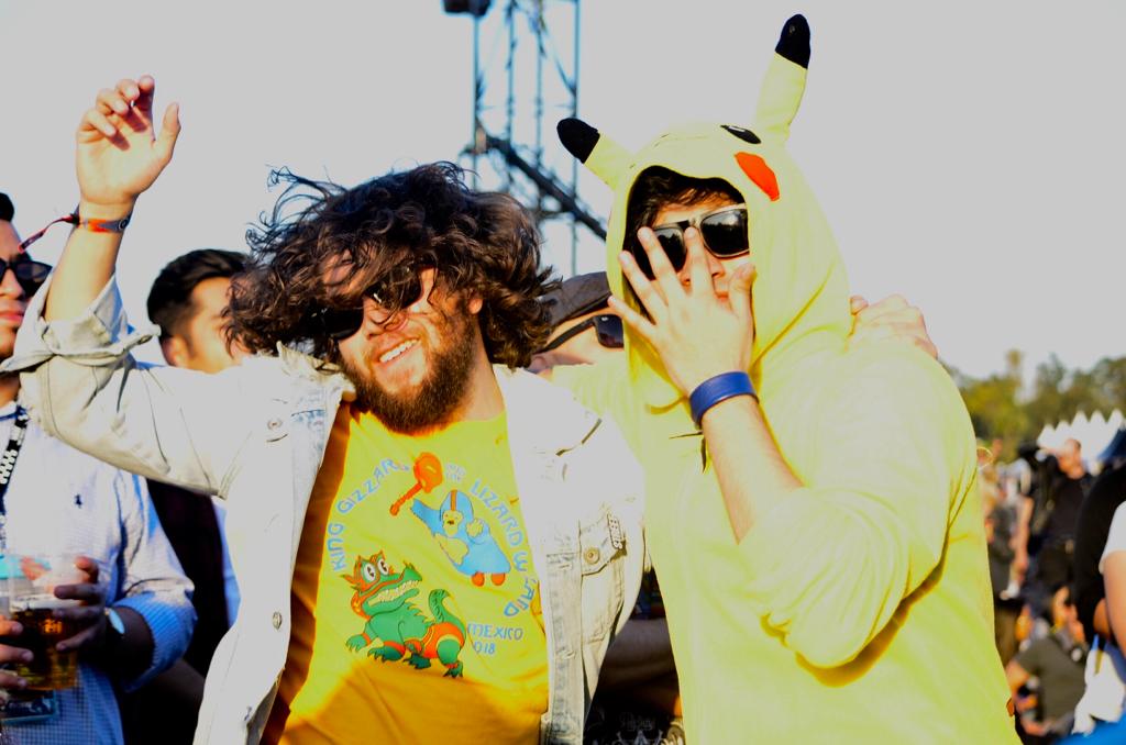 LifeBoxset's tweet photo. #Liveboxset ♡ Amor, amor y más amor en lo que va de nuestro #CoronaCapital18 ♡ 📸 x @gissunshine ♡ https://t.co/5Ve0EbPSt8